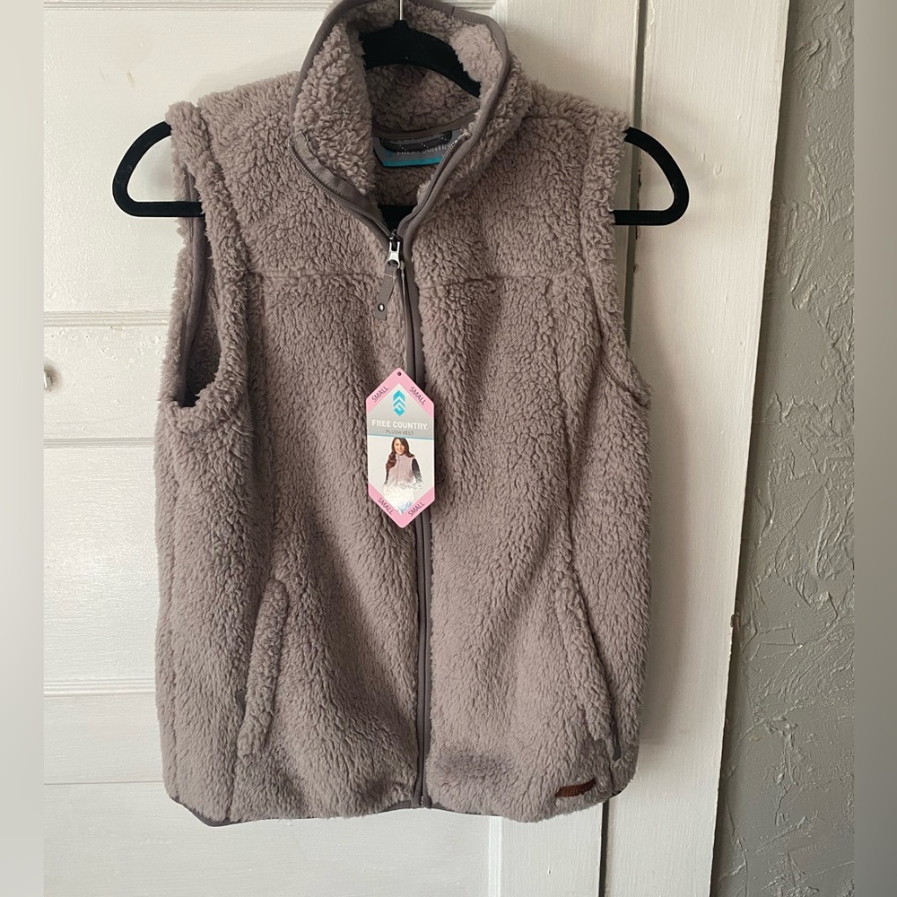 Brand New free country teddy vest with pockets and zipper